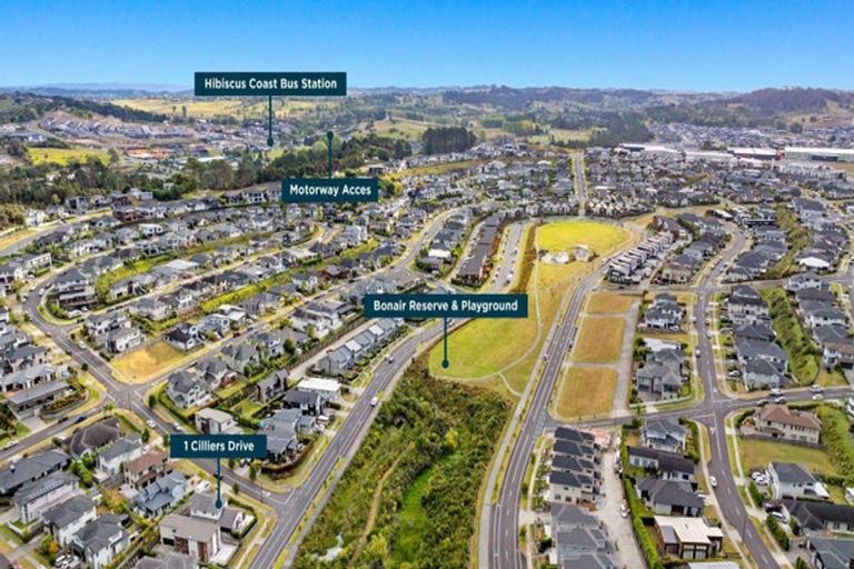 Photo of property in 1 Cilliers Drive, Silverdale, 0932