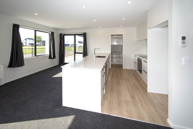 Photo of property in 8 Preferred Lane, Halswell, Christchurch, 8025