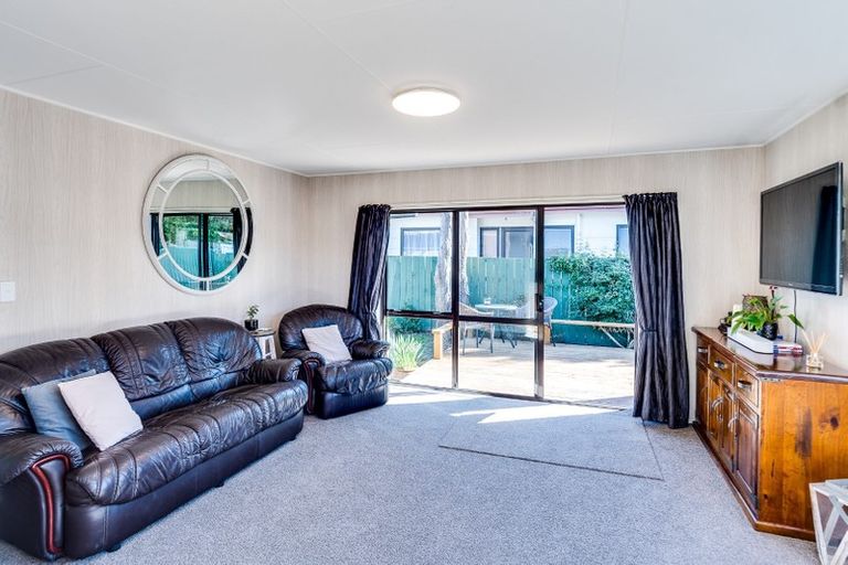 Photo of property in 25a Windsor Terrace, Taradale, Napier, 4112