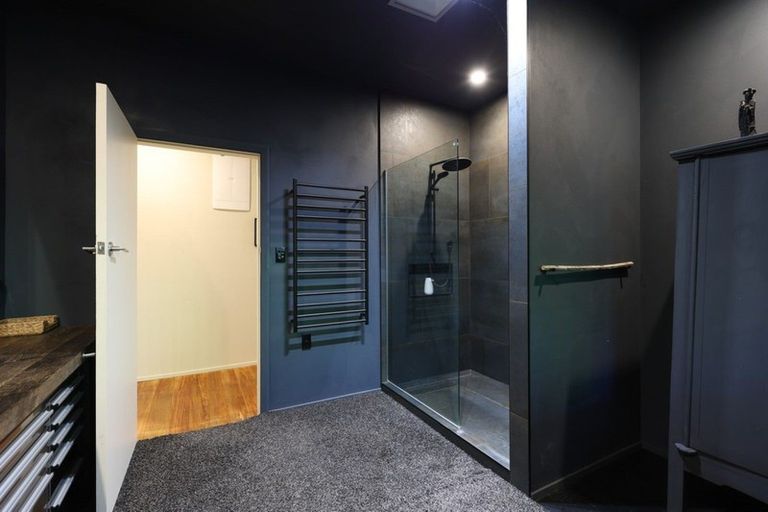 Photo of property in 70 Glen Road, The Glen, Dunedin, 9011