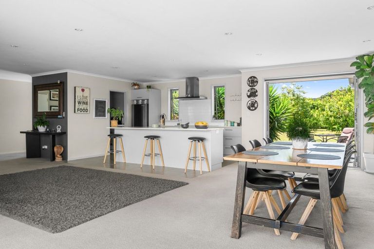 Photo of property in 70 Jack Boyd Drive, Mangawhai Heads, Kaiwaka, 0573