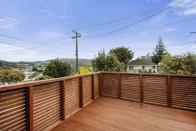 Photo of property in 36 Fantame Street, Cannons Creek, Porirua, 5024