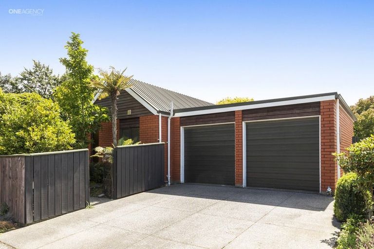 Photo of property in 20 Lavandula Crescent, Burnside, Christchurch, 8042