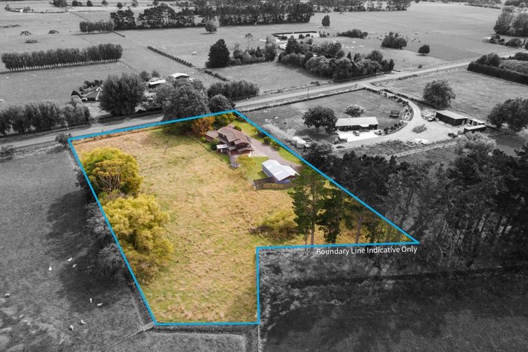 Photo of property in 83 Oroua Road, Kairanga, Palmerston North, 4475