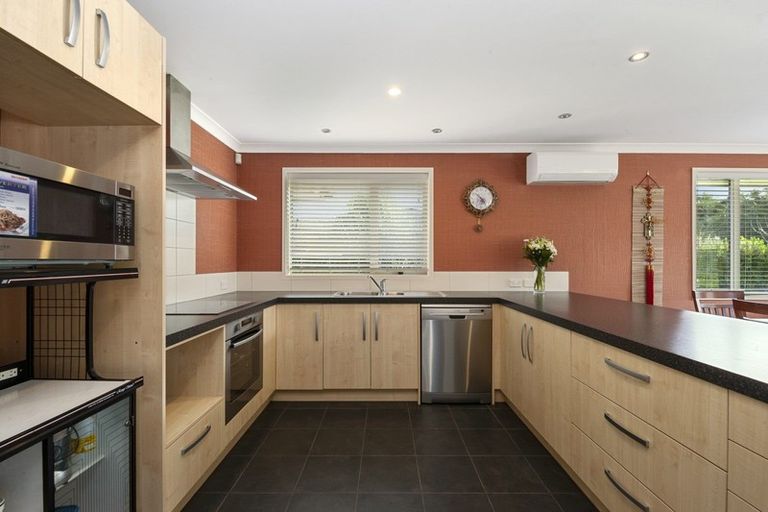 Photo of property in 15 Bodes Lane, Kinloch, Taupo, 3377