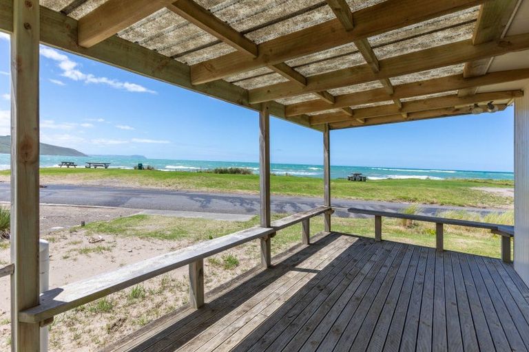 Photo of property in 54 Akitio Esplanade, Akitio, Pongaroa, 4991