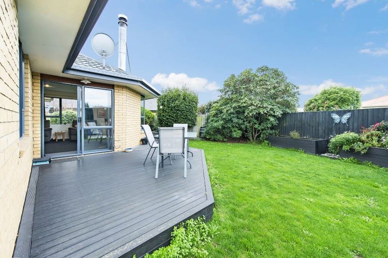 Photo of property in 5 Peel Close, Rolleston, 7614