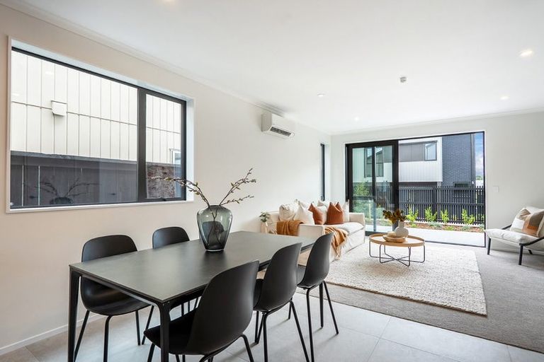 Photo of property in 14 Waka Moana Drive, Hobsonville, 0616