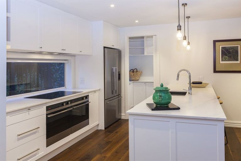 Photo of property in 197 Fendalton Road, Fendalton, Christchurch, 8052