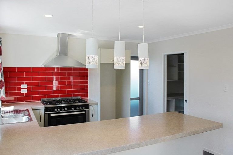 Photo of property in 160 Travis Road, New Brighton, Christchurch, 8083