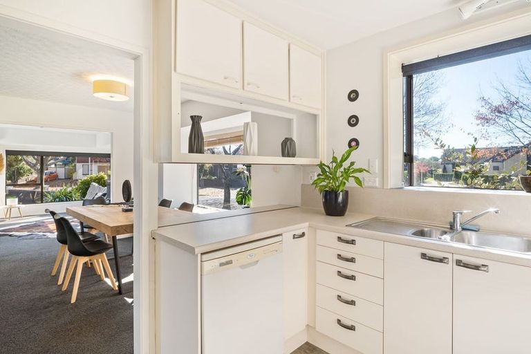 Photo of property in 45 Karnak Crescent, Russley, Christchurch, 8042