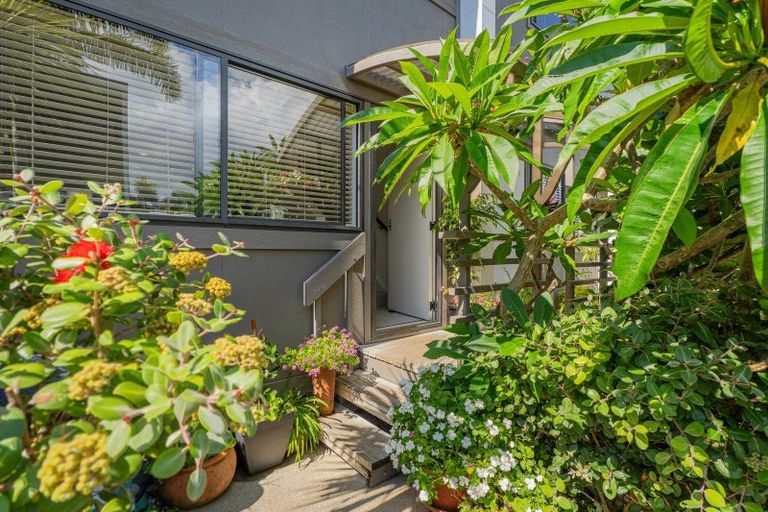 Photo of property in 27/1 Centennial Drive, Whitianga, 3510