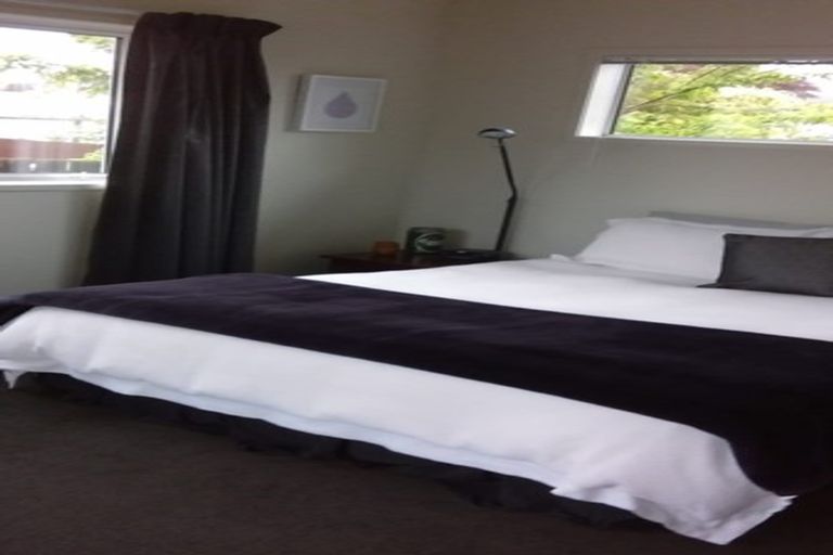 Photo of property in 38 Oxford Street, Fairfield, Hamilton, 3214