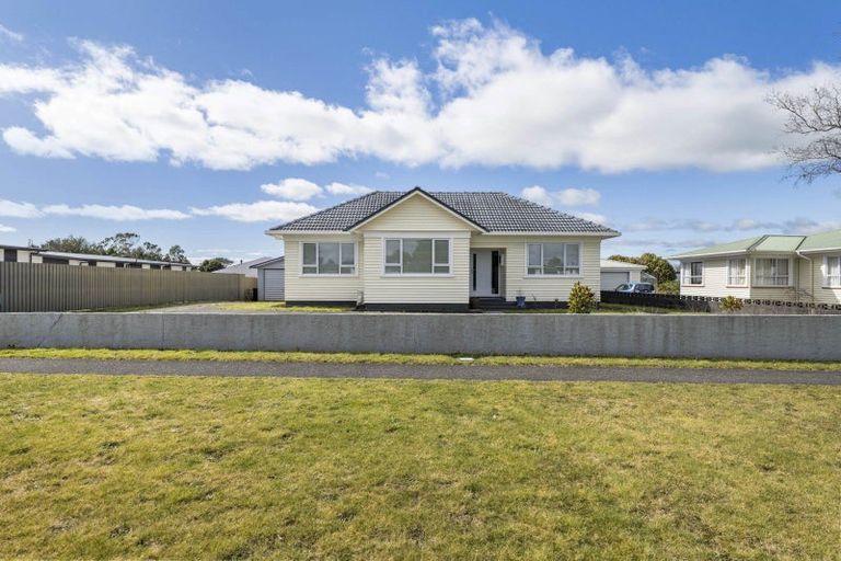 Photo of property in 8 Orlando Street, Stratford, 4332