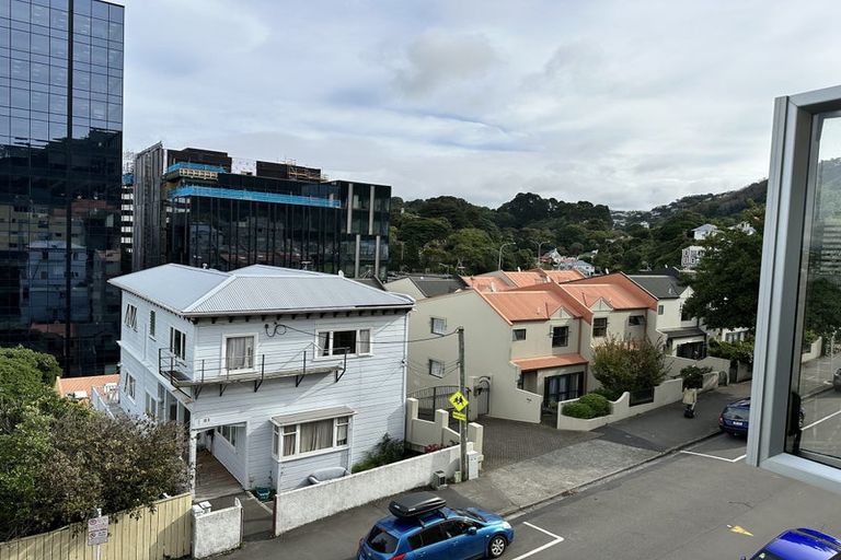 Photo of property in 11-41/54 Hill Street, Thorndon, Wellington, 6011
