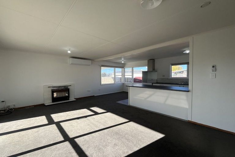Photo of property in 28 Langley Avenue, Milson, Palmerston North, 4414