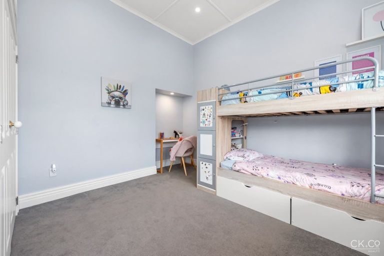 Photo of property in 12 Fitzherbert Street, Alicetown, Lower Hutt, 5010