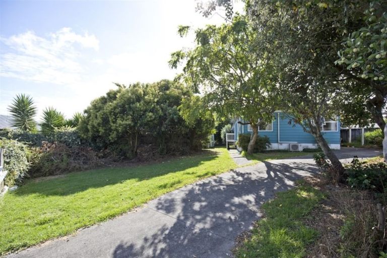 Photo of property in 33 Childers Road, Ranui, Auckland, 0612