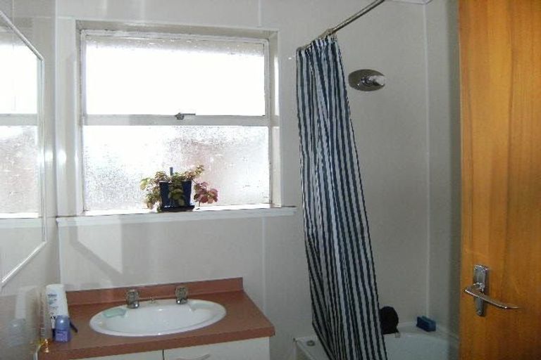 Photo of property in 1/10 Mathers Road, Hoon Hay, Christchurch, 8025