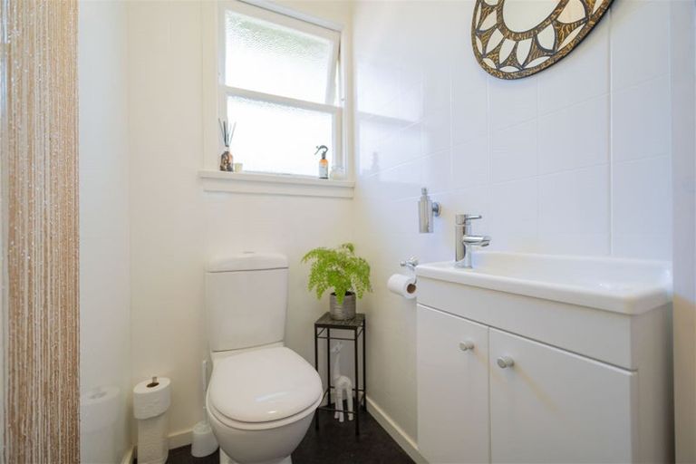 Photo of property in 65 Quintin Drive, Te Anau, 9600