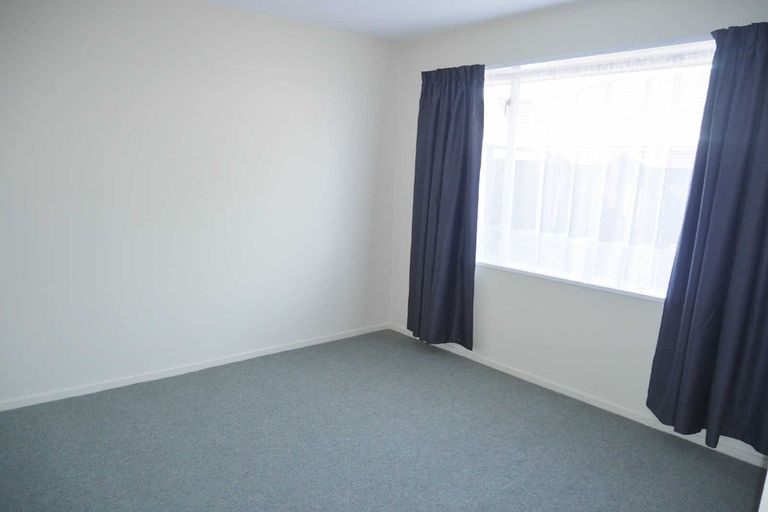 Photo of property in 3/44a Division Street, Riccarton, Christchurch, 8041