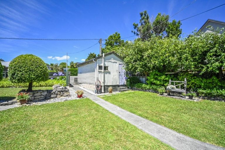 Photo of property in 27 Campbell Street, Havelock North, 4130
