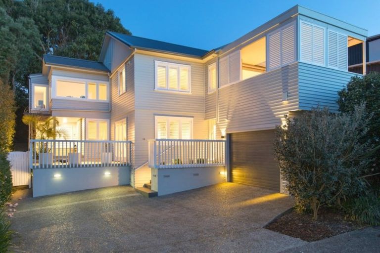 Photo of property in 68 St Michaels Avenue, Point Chevalier, Auckland, 1022