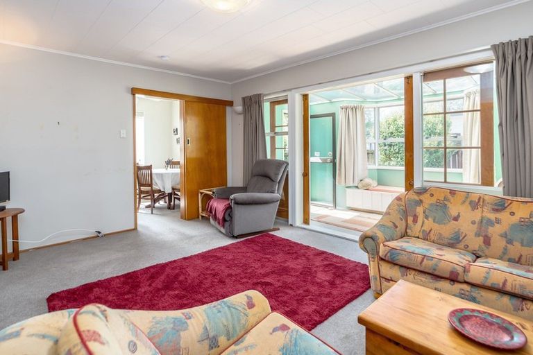 Photo of property in 5a Fairbrother Street, Carterton, 5713