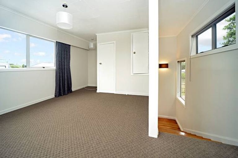 Photo of property in 495a Weymouth Road, Weymouth, Auckland, 2103