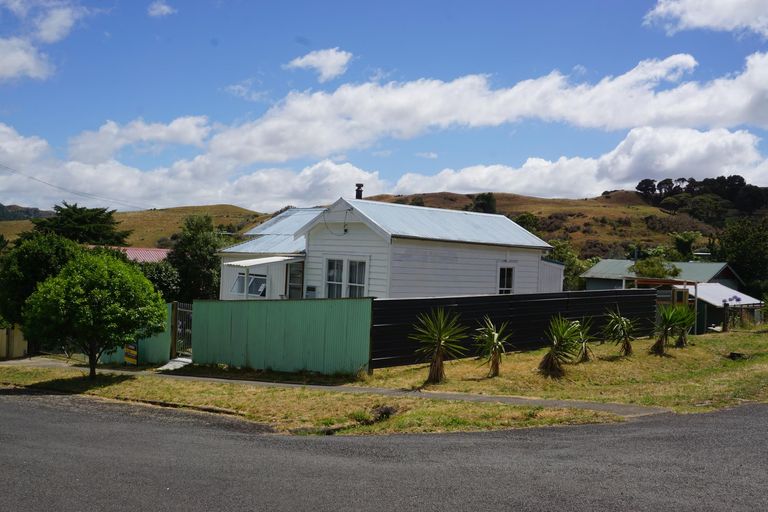Photo of property in 33 Joseph Street, Pukemiro, Huntly, 3771