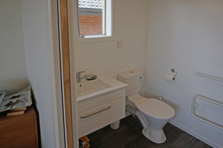 Photo of property in 124 Newcastle Street, Windsor, Invercargill, 9810