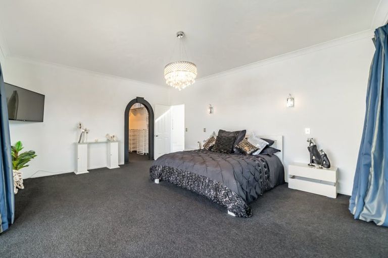 Photo of property in 1 Young Nicks Lane, Whitby, Porirua, 5024