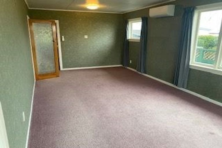 Photo of property in 6 Bedford Street, Fitzroy, New Plymouth, 4312