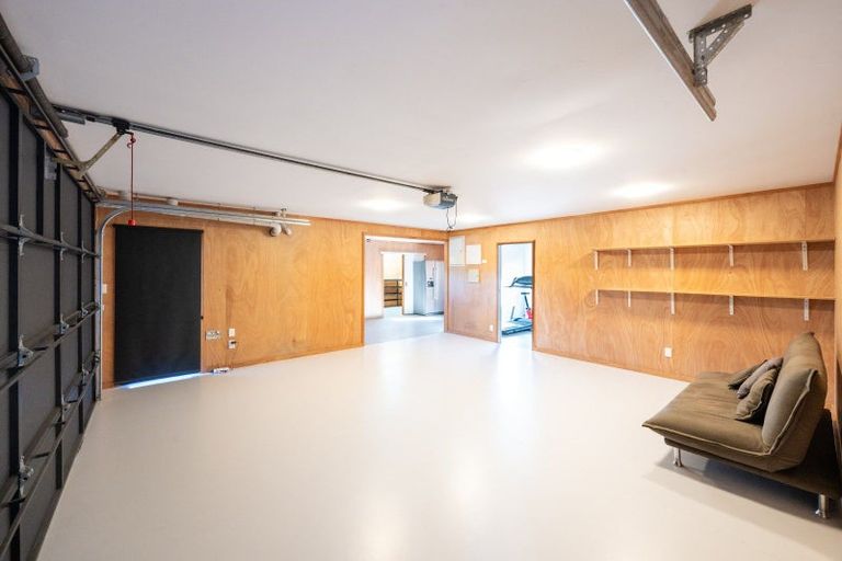 Photo of property in 43 Te Mata Road, Havelock North, 4130