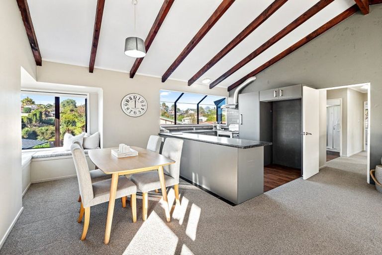 Photo of property in 1/12 Ferndown Close, Brookfield, Tauranga, 3110