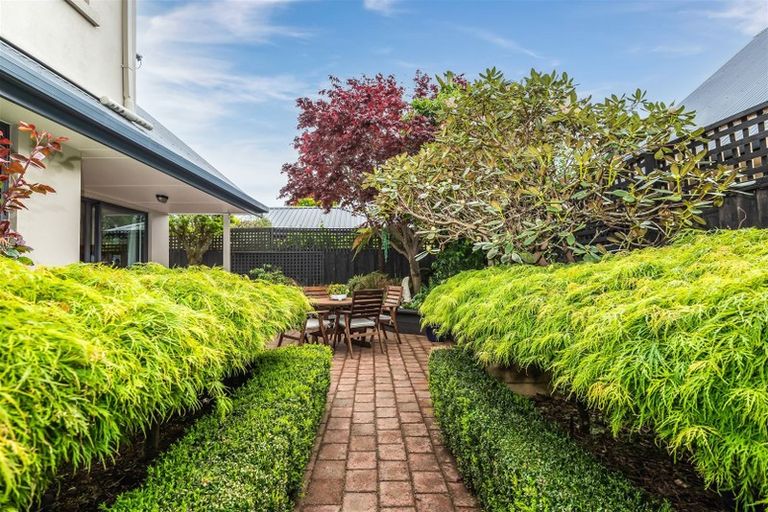 Photo of property in 293a Eastern Terrace, Sydenham, Christchurch, 8023