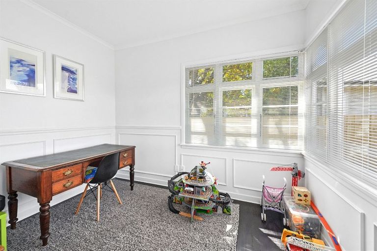 Photo of property in 139 Wilsons Road, Saint Martins, Christchurch, 8022