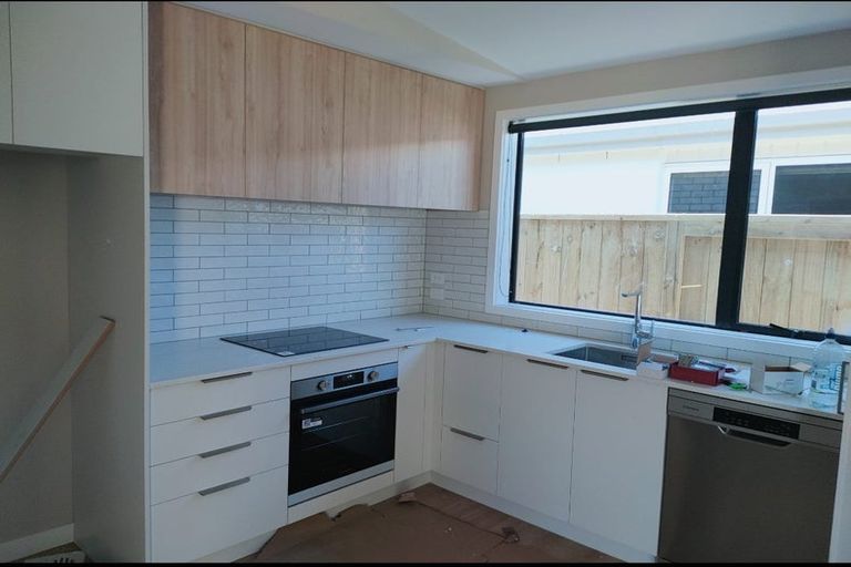 Photo of property in 19 Inaka Place, Poike, Tauranga, 3112