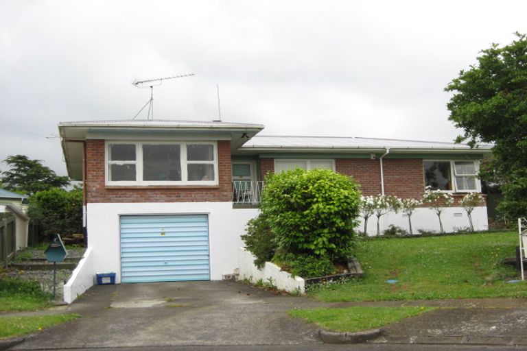 Photo of property in 9 Turner Place, Pukekohe, 2120