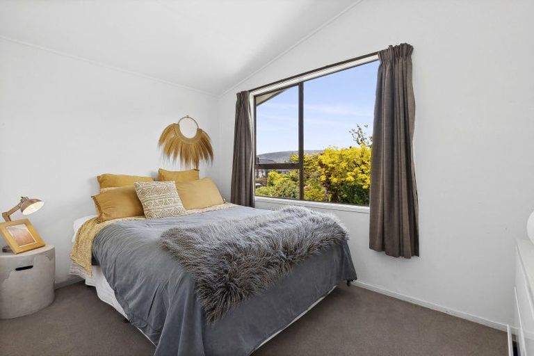 Photo of property in 40 Hunter Crescent, Wanaka, 9305