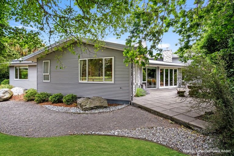 Photo of property in 1 Hart Place, Lake Coleridge, 7572