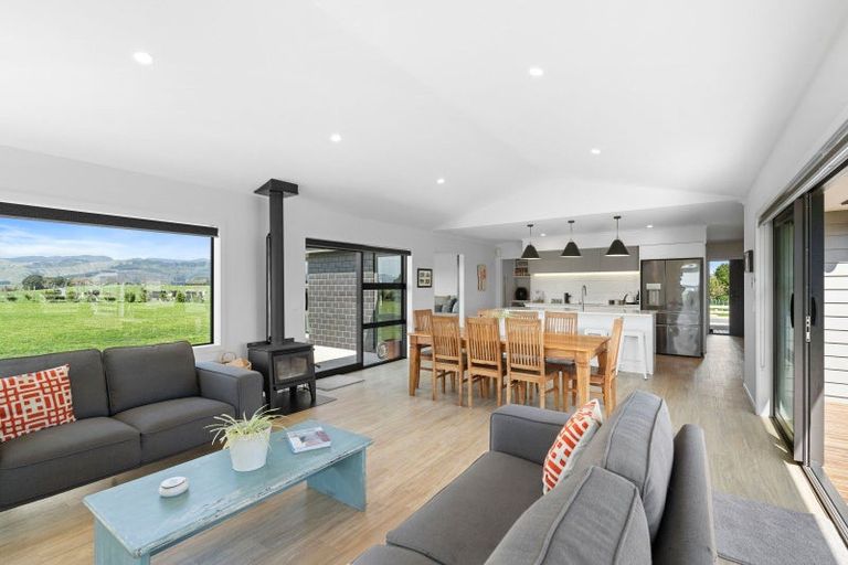 Photo of property in 102 Kukutauaki Road, Koputaroa, Levin, 5575