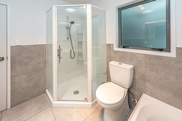 Photo of property in 15 Buckingham Place, Springvale, Whanganui, 4501