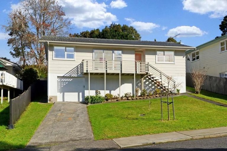 Photo of property in 86 Salamanca Road, Sunnynook, Auckland, 0620