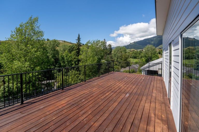 Photo of property in 12 Woodford Lane, Stoke, Nelson, 7011