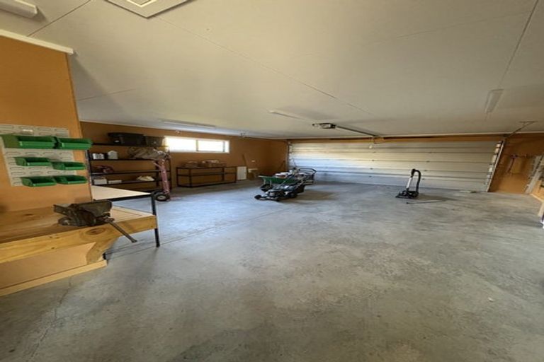 Photo of property in 9 Margaret Avenue, Havelock North, 4130