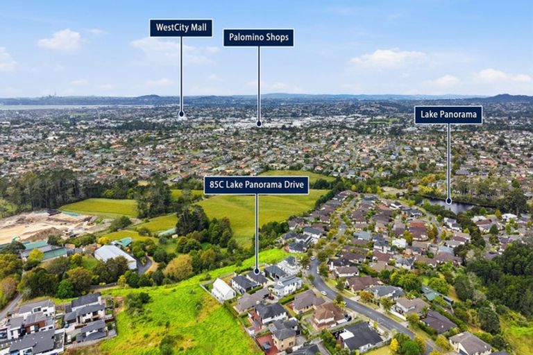 Photo of property in 85c Lake Panorama Drive, Henderson Valley, Auckland, 0614