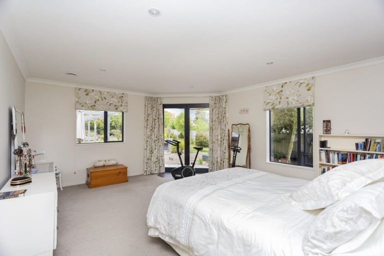 Photo of property in 20 Hannah Place, Holmes Hill, Oamaru, 9401