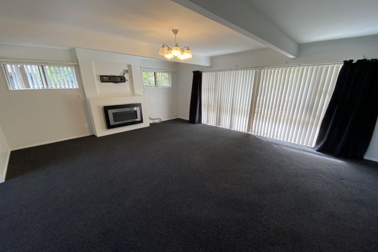 Photo of property in 5 Carbine Court, Awapuni, Palmerston North, 4412