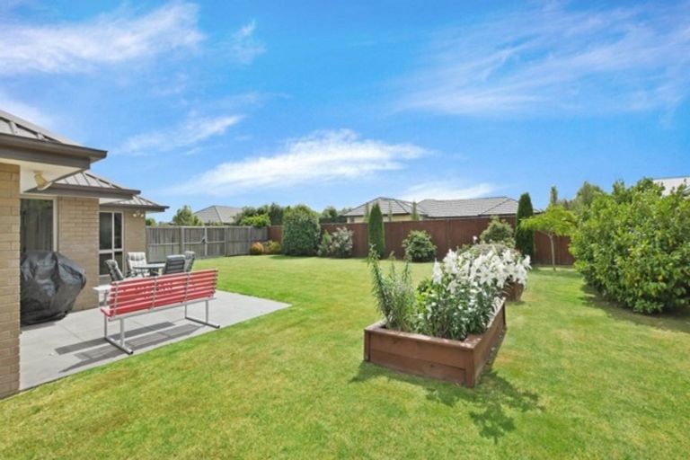 Photo of property in 16 Lynley Drive, West Melton, 7618